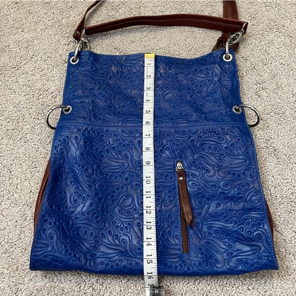 Real Leather Made in Italy Blue Embossed Soft Leather Convertible Adjustable Bag - Picture 12 of 14